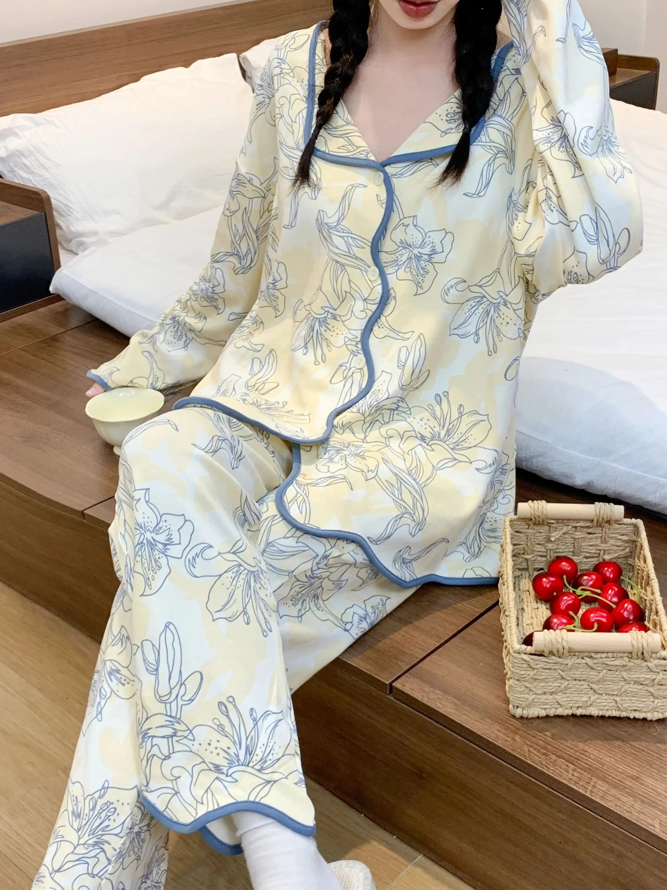 Sexy & Elegant Plus Size Winter Pajama Set – Romantic Nightwear